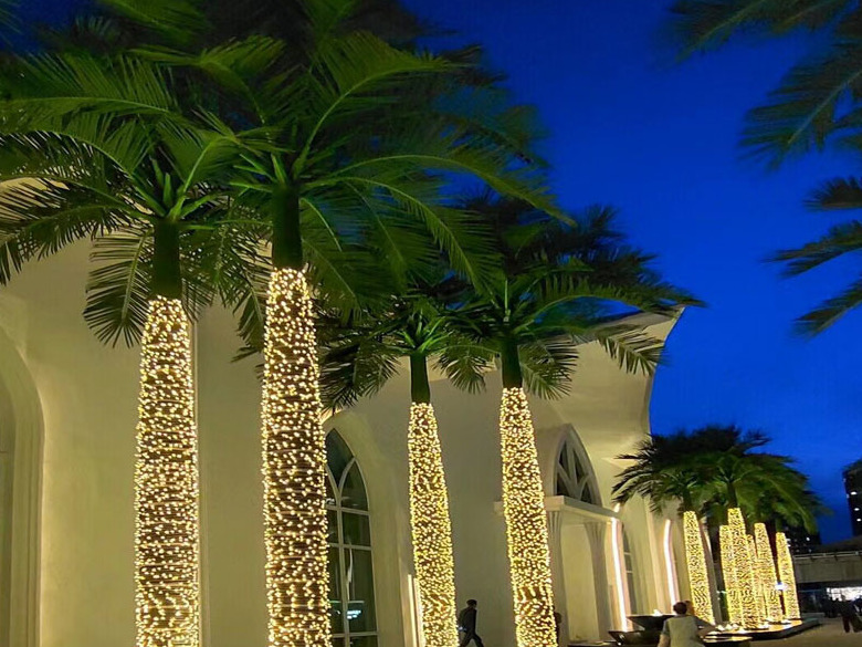 Outdoor Artificial Palm Trees with Lights 